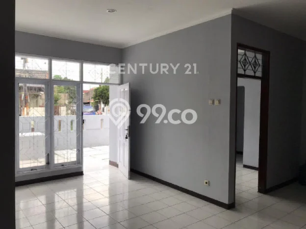 Disewakan Rumah Harga Terjangkau di BKR Bandung Punya 4 KT Disewakan Rumah Harga Terjangkau di BKR Bandung Punya 4 KT
