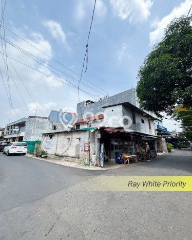 Lahan Dijual Lokasi Strategis di Jakarta Barat dengan Luas 396m2 Lahan Dijual Lokasi Strategis di Jakarta Barat dengan Luas 396m2