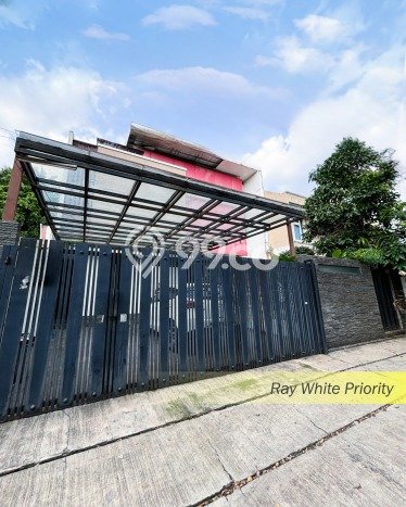 For Sale! Premium House LT 250m2 Desain Modern di Bintaro For Sale! Premium House LT 250m2 Desain Modern di Bintaro