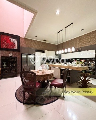 For Sale! Premium House LT 250m2 Desain Modern di Bintaro For Sale! Premium House LT 250m2 Desain Modern di Bintaro
