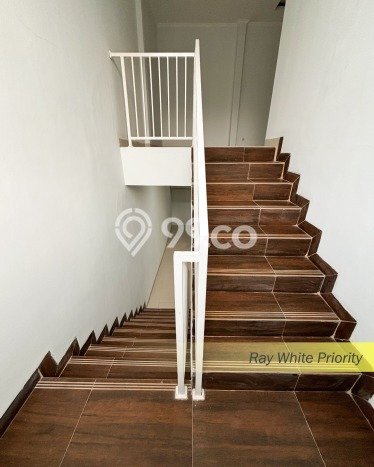 Dijual Rumah Mewah Elegan Dengan View Eksklusif di Bintaro, Tangerang Selatan Dijual Rumah Mewah Elegan Dengan View Eksklusif di Bintaro, Tangerang Selatan