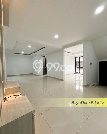 Dijual Rumah Mewah Elegan Dengan View Eksklusif di Bintaro, Tangerang Selatan Dijual Rumah Mewah Elegan Dengan View Eksklusif di Bintaro, Tangerang Selatan