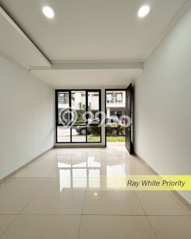 Dijual Rumah Mewah Elegan Dengan View Eksklusif di Bintaro, Tangerang Selatan Dijual Rumah Mewah Elegan Dengan View Eksklusif di Bintaro, Tangerang Selatan