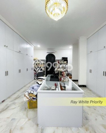 Ready to Use! Premium House LT 600m2 Desain Elegan di Bintaro Ready to Use! Premium House LT 600m2 Desain Elegan di Bintaro