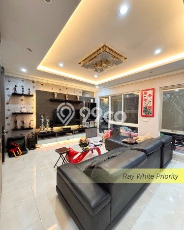 Dijual Rumah Mewah Exclusive di Serpong, Tangerang Selatan Dijual Rumah Mewah Exclusive di Serpong, Tangerang Selatan