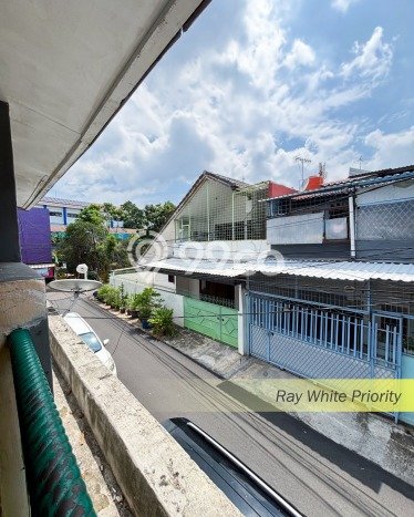 Lahan Dijual Lokasi Strategis di Jakarta Barat dengan Luas 396m2 Lahan Dijual Lokasi Strategis di Jakarta Barat dengan Luas 396m2