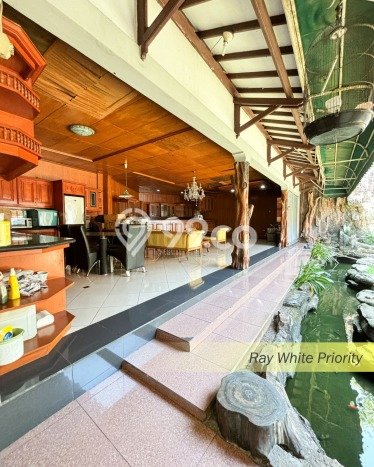 Jual Rumah Mewah Megah Dengan View Eksklusif di Bintaro, Tangerang Selatan Jual Rumah Mewah Megah Dengan View Eksklusif di Bintaro, Tangerang Selatan