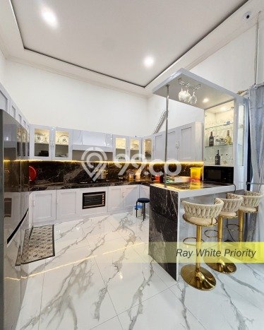 Ready to Use! Premium House LT 600m2 Desain Elegan di Bintaro Ready to Use! Premium House LT 600m2 Desain Elegan di Bintaro