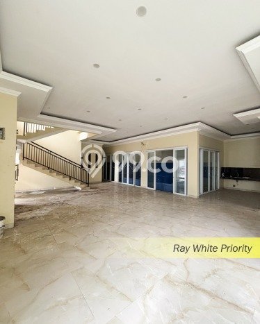 Dijual Rumah Elit Exclusive di Serpong, Tangerang Selatan Dijual Rumah Elit Exclusive di Serpong, Tangerang Selatan
