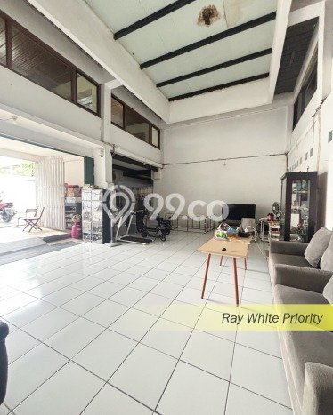 Komersial Favorit Dijual di Veteran Jakarta Selatan Kawasan Pusat Bisnis Komersial Favorit Dijual di Veteran Jakarta Selatan Kawasan Pusat Bisnis