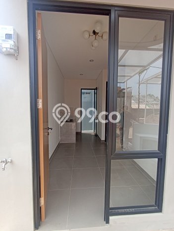 Rumah Modern Minimalis 3 KT Siap Huni di Jagakarsa Rumah Modern Minimalis 3 KT Siap Huni di Jagakarsa