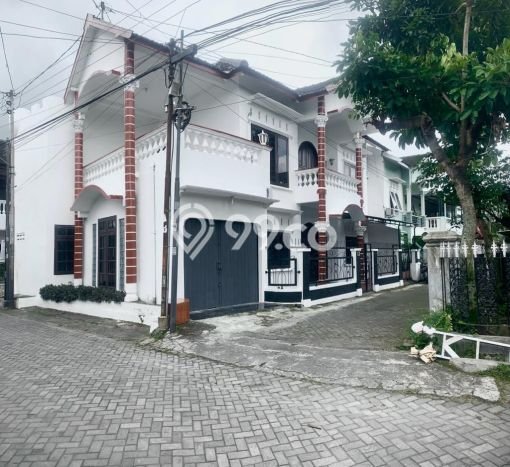 Rumah Strategis Minimalis Lb 250m2 di Sleman, Sleman Rumah Strategis Minimalis Lb 250m2 di Sleman, Sleman