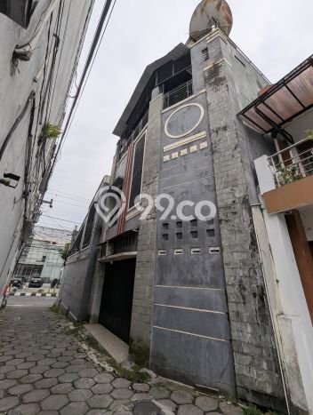 Unit Ruko Dijual di Sleman Sleman Luas Tanah 160m2, Luas Bangunan 320m2 Unit Ruko Dijual di Sleman Sleman Luas Tanah 160m2, Luas Bangunan 320m2