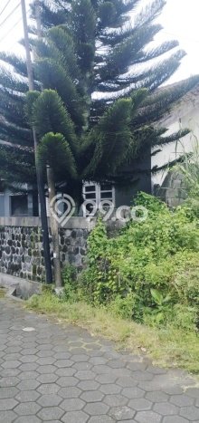 Tanah Kosong Dijual di Sleman dengan Area 225m2 Tanah Kosong Dijual di Sleman dengan Area 225m2