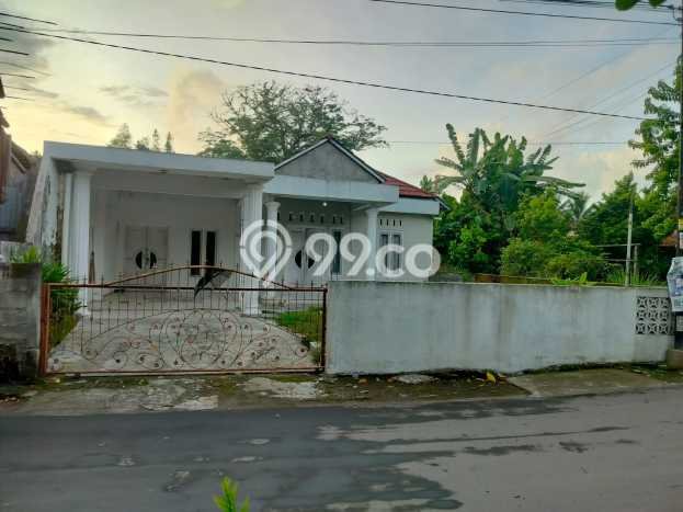 Hunian Cantik Modern Lb 220m2 di Sleman, Sleman Hunian Cantik Modern Lb 220m2 di Sleman, Sleman