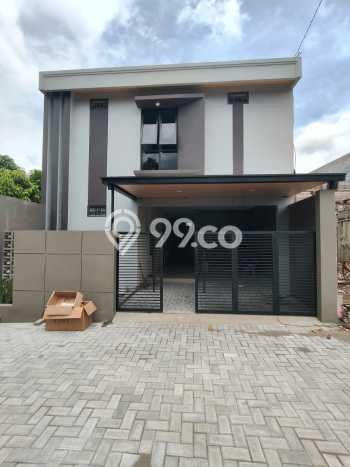 Unit Kost Dijual di Sleman dengan 11 Kamar Tidur & Luas Bangunan 190m2 Unit Kost Dijual di Sleman dengan 11 Kamar Tidur & Luas Bangunan 190m2