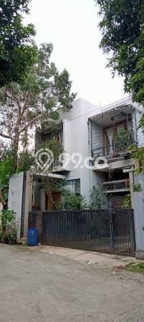 Dijual Rumah Eksklusif 3 KT di Cipedak, Jakarta Selatan Dijual Rumah Eksklusif 3 KT di Cipedak, Jakarta Selatan