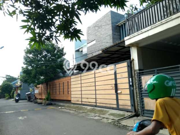 Dijual Rumah Premium dengan Fasilitas Sekitar Lengkap di Palmerah, Jakarta Barat Dijual Rumah Premium dengan Fasilitas Sekitar Lengkap di Palmerah, Jakarta Barat