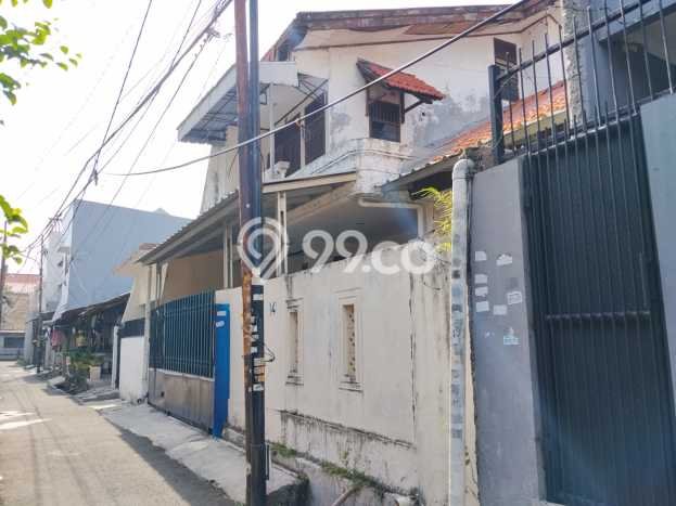 Jual Rumah Bagus Siap Huni LB 117m2 di Kebon Jeruk, Jakarta Barat Jual Rumah Bagus Siap Huni LB 117m2 di Kebon Jeruk, Jakarta Barat