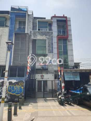 Ruko Dijual di Menteng Jakarta Pusat dengan LB 86m2 Ruko Dijual di Menteng Jakarta Pusat dengan LB 86m2