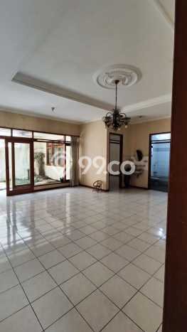 Hunian Mewah Siap Huni LT 300m2 di Batununggal, Bandung Hunian Mewah Siap Huni LT 300m2 di Batununggal, Bandung