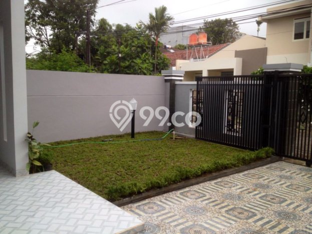For Sale! Premium House LT 248m2 Desain Modern di Sayap Dago For Sale! Premium House LT 248m2 Desain Modern di Sayap Dago