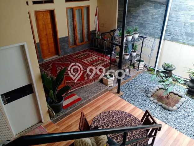 Dijual Rumah 4 Kamar Lokasi Ideal Bagus dan Strategis di Cileunyi Dijual Rumah 4 Kamar Lokasi Ideal Bagus dan Strategis di Cileunyi