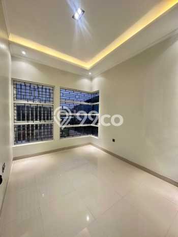 Dijual Rumah Strategis Bagus Punya 3 KT di Bogor Timur Bogor SHM Dijual Rumah Strategis Bagus Punya 3 KT di Bogor Timur Bogor SHM
