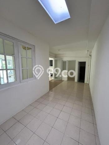 Rumah sewa siap pakai 4 Kamar Tidur di Kota Wisata, Bogor Rumah sewa siap pakai 4 Kamar Tidur di Kota Wisata, Bogor