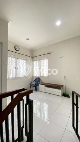 Rumah sewa siap pakai 3 KT di Kota Wisata, Bogor Rumah sewa siap pakai 3 KT di Kota Wisata, Bogor