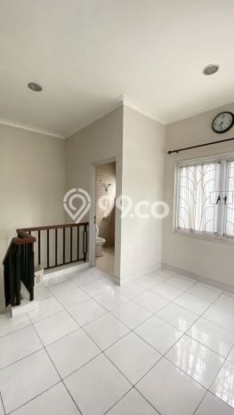 Rumah sewa siap pakai 3 KT di Kota Wisata, Bogor Rumah sewa siap pakai 3 KT di Kota Wisata, Bogor