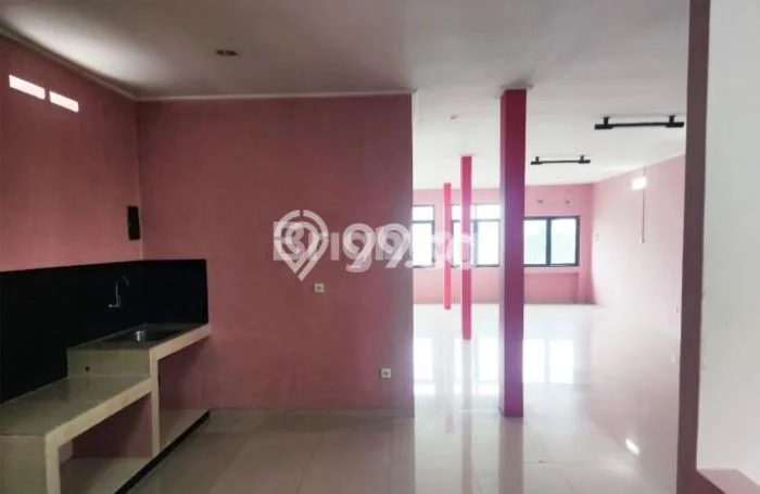 Ruko Paling Dicari LB 262m2 Dijual di Cilodong Ruko Paling Dicari LB 262m2 Dijual di Cilodong