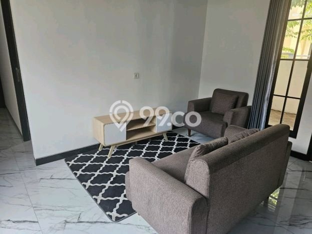 Rumah Modern 3 KT di Plombokan Semarang Semi Furnished Rumah Modern 3 KT di Plombokan Semarang Semi Furnished