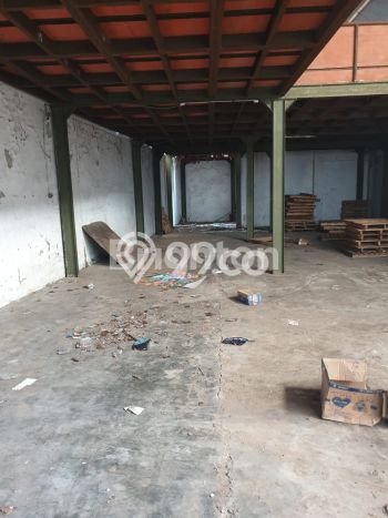 Gudang untuk Disewa di Pusat Semarang Luas Bangunan 630m2 Gudang untuk Disewa di Pusat Semarang Luas Bangunan 630m2