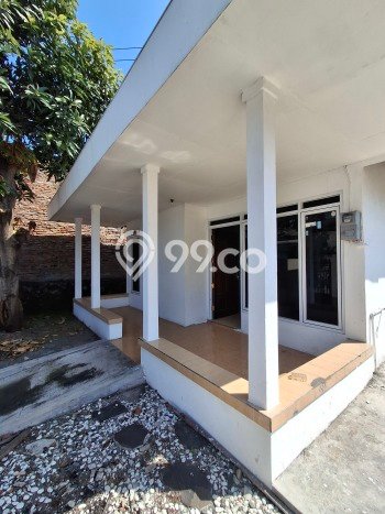 Dijual Cepat Rumah Bagus Siap Huni LB 100m2 di Ngaliyan, Semarang Dijual Cepat Rumah Bagus Siap Huni LB 100m2 di Ngaliyan, Semarang