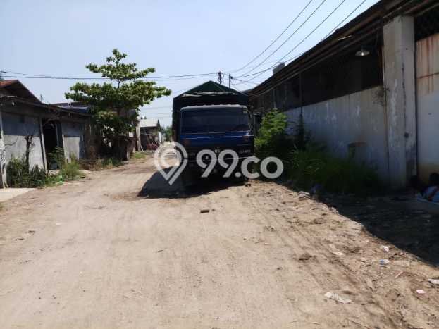 Gudang Disewa di Semarang dengan LB 450m2 Area Komersial Ramai Gudang Disewa di Semarang dengan LB 450m2 Area Komersial Ramai