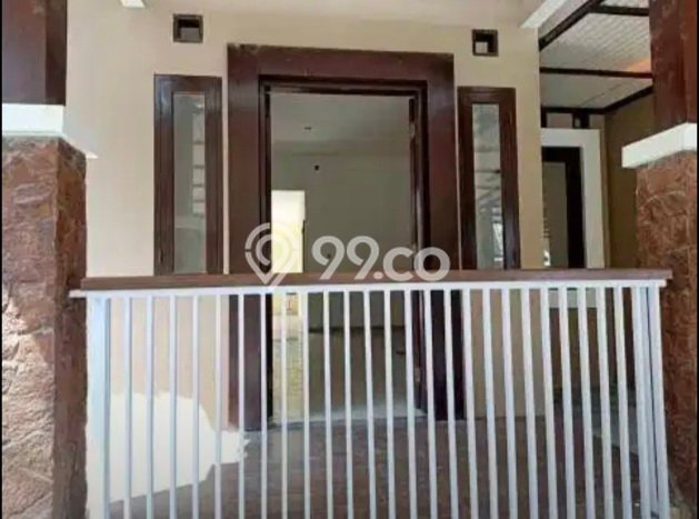 Rumah Strategis Modern Lb 110m2 di Pedurungan, Semarang Rumah Strategis Modern Lb 110m2 di Pedurungan, Semarang