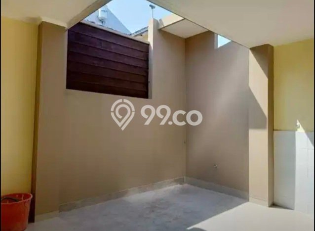 Rumah Strategis Modern Lb 110m2 di Pedurungan, Semarang Rumah Strategis Modern Lb 110m2 di Pedurungan, Semarang
