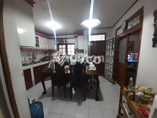 Rumah Mewah LB 186m2 Siap Pakai Desain Elegan di Tanah Sareal, Bogor Rumah Mewah LB 186m2 Siap Pakai Desain Elegan di Tanah Sareal, Bogor