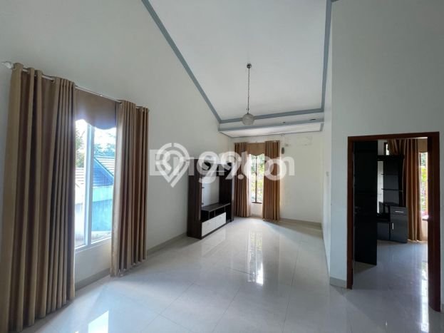 Rumah Minimalis 3 Kamar LT 200m2 di Tanah Baru Rumah Minimalis 3 Kamar LT 200m2 di Tanah Baru