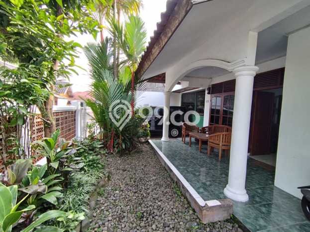 For Sale Rumah 3 Kamar Lokasi Ideal Nyaman dan Strategis di Ciomas For Sale Rumah 3 Kamar Lokasi Ideal Nyaman dan Strategis di Ciomas