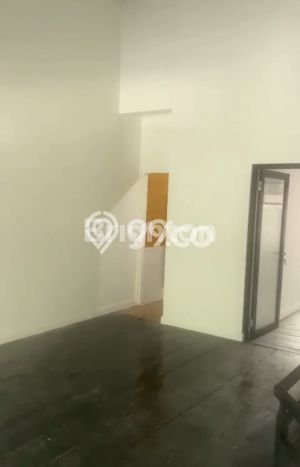 Rumah Mewah LB 324m2 Siap Huni Desain Elegan di Bantar Jati, Bogor Rumah Mewah LB 324m2 Siap Huni Desain Elegan di Bantar Jati, Bogor