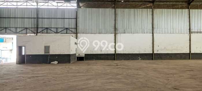 Unit Gudang Disewa Lokasi Citeureup, Bogor Spesifikasi Luas Bangunan 1300m2 Unit Gudang Disewa Lokasi Citeureup, Bogor Spesifikasi Luas Bangunan 1300m2