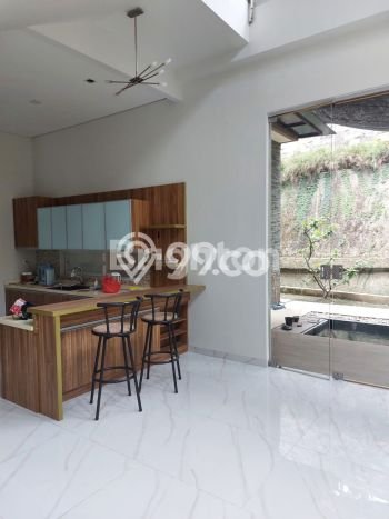 Rumah Mewah LB 350m2 Siap Huni Desain Elegan di Tajur, Bogor Rumah Mewah LB 350m2 Siap Huni Desain Elegan di Tajur, Bogor
