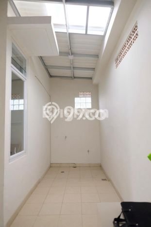 Disewakan! Rumah 2 Kamar Tidur &
1 Kamar Mandi di Cimanggu, Bogor Disewakan! Rumah 2 Kamar Tidur &
1 Kamar Mandi di Cimanggu, Bogor