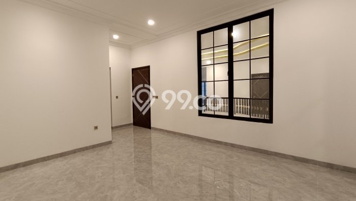 Dijual Rumah Mewah Elegan Dengan View Eksklusif di Tanjung Duren, Jakarta Barat Dijual Rumah Mewah Elegan Dengan View Eksklusif di Tanjung Duren, Jakarta Barat