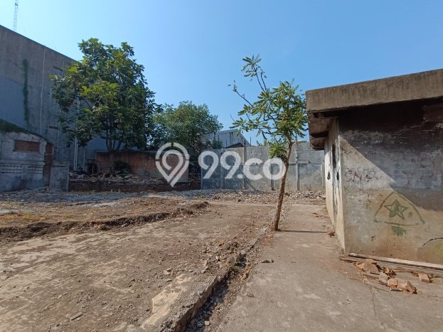 Gudang Dijual di Prime Area Jakarta Barat Luas 270m2 Gudang Dijual di Prime Area Jakarta Barat Luas 270m2