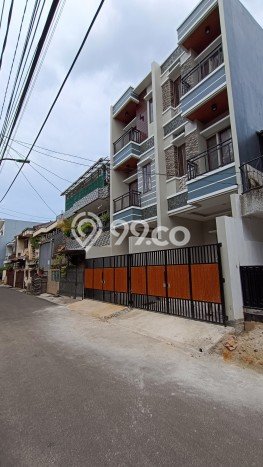 Dijual Rumah Eksklusif 4 KT di Tomang, Jakarta Barat Dijual Rumah Eksklusif 4 KT di Tomang, Jakarta Barat