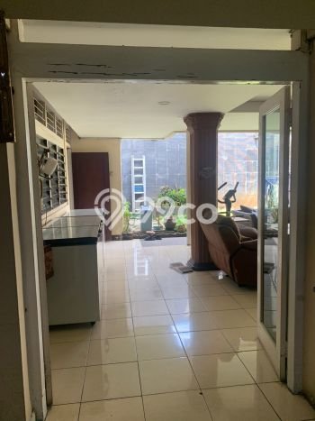 Rumah Mewah Siap Huni LT 720m2 di Kebayoran Baru, Jakarta Selatan Rumah Mewah Siap Huni LT 720m2 di Kebayoran Baru, Jakarta Selatan
