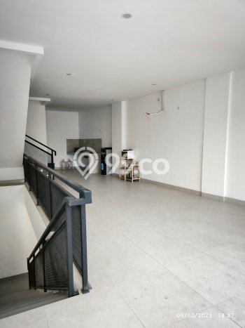 LOKASI STRATEGIS! Ruko di , Luas 158m2m², Akses Strategis LOKASI STRATEGIS! Ruko di , Luas 158m2m², Akses Strategis